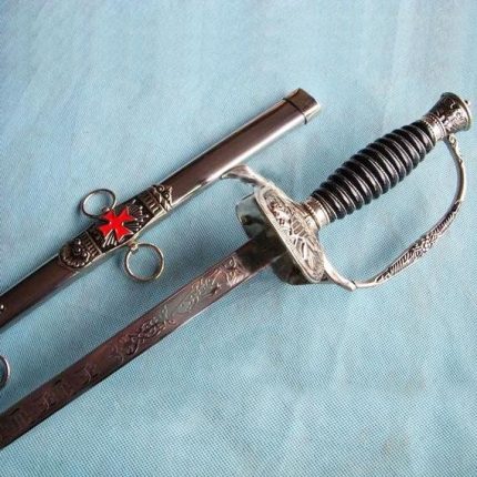 KNIGHTS TEMPLAR COMMANDERY SWORD - RED CROSS SILVER 35 (1)