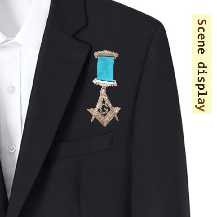 MASTER MASON BLUE LODGE BREAST JEWEL - SQUARE AND COMPASS G (2)