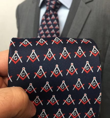 MASTER MASON BLUE LODGE NECKTIE - BLUE & NAVY SILK SQUARE & COMPASS G (2)