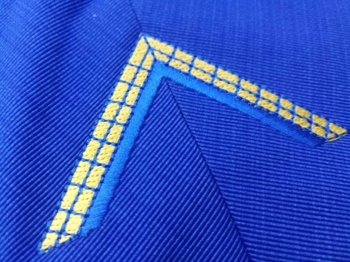 OFFICERS BLUE LODGE OFFICER COLLAR SET - ROYAL BLUE MACHINE EMBROIDERY (8)