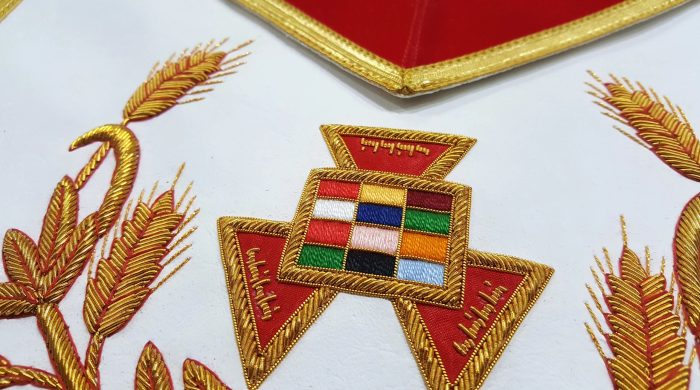 PAST HIGH PRIEST ROYAL ARCH CHAPTER APRON - RED WITH GOLD EMBROIDERY (3)