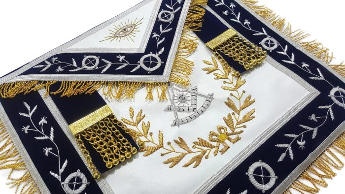 PAST MASTER BLUE LODGE APRON - NAVY BLUE WITH WREATH (1)