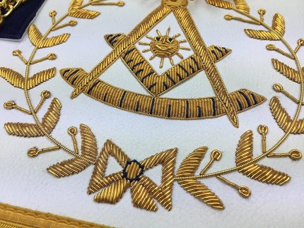 PAST MASTER BLUE LODGE APRON - ROYAL NAVY VELVET WITH GOLD FRINGE (3)